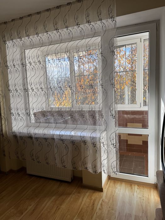 Здається 3 к квартира по Вул. Золотогірська