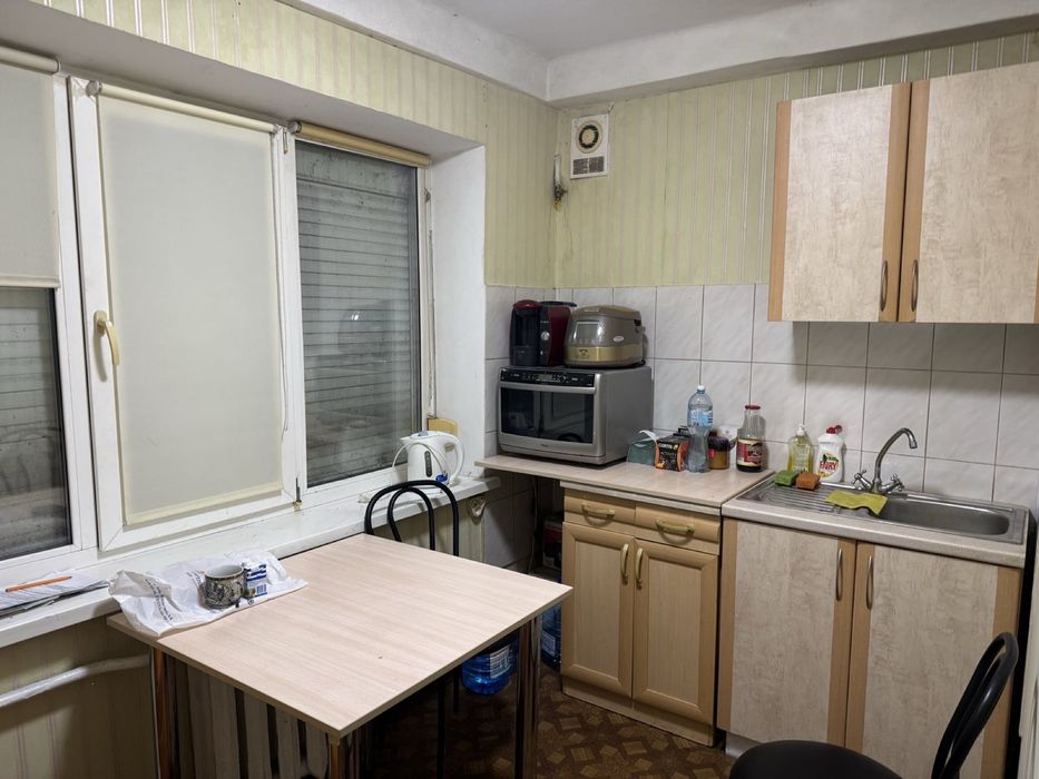 Продаж квартиры,метро Нивки,та Інтернациональна площа