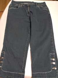 Spodnie jeans damskie krótkie