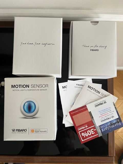 Czujnik ruchu i temperatury Fibaro FGMS-001 Motion Sensor