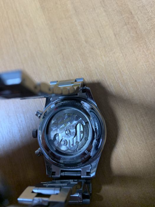 Продам часы мужские