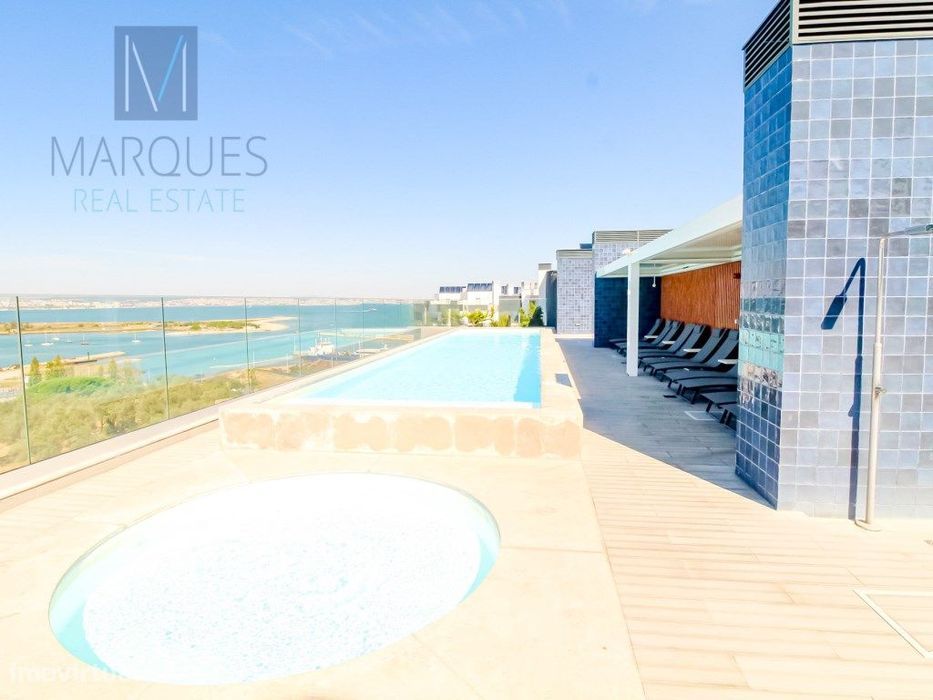 Apartamento T2+1 Duplex em condomínio fechado na Quinta da Trindade...