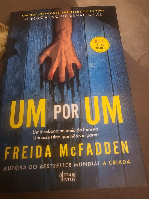 Livro- Um por Um