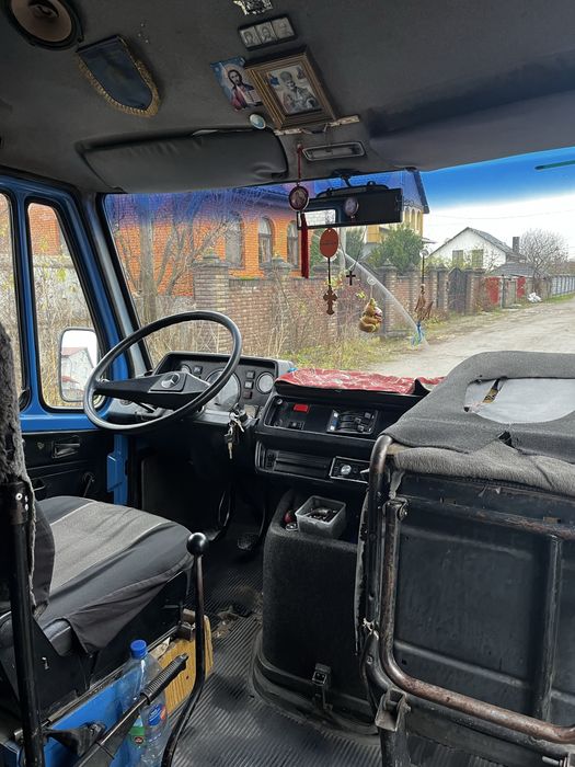 Mercedes-Benz T1 209 | 3.0 OM617 | Пасажир 13+1 | 1983 рік