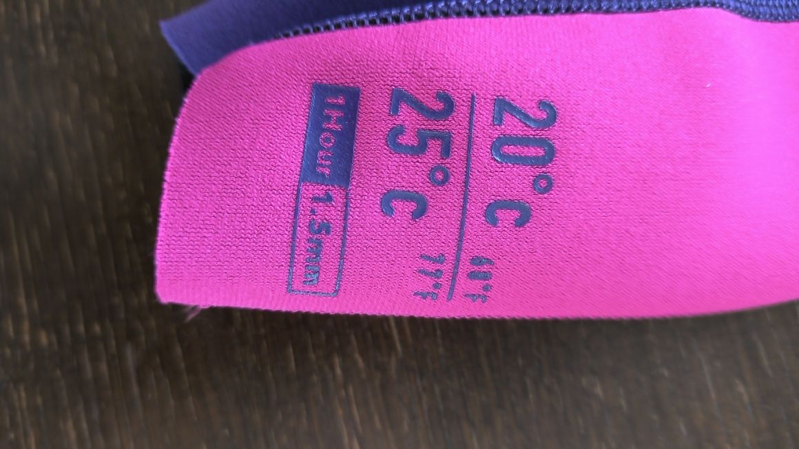 Fato neoprene curto 1.5mm tamanho 10 anos