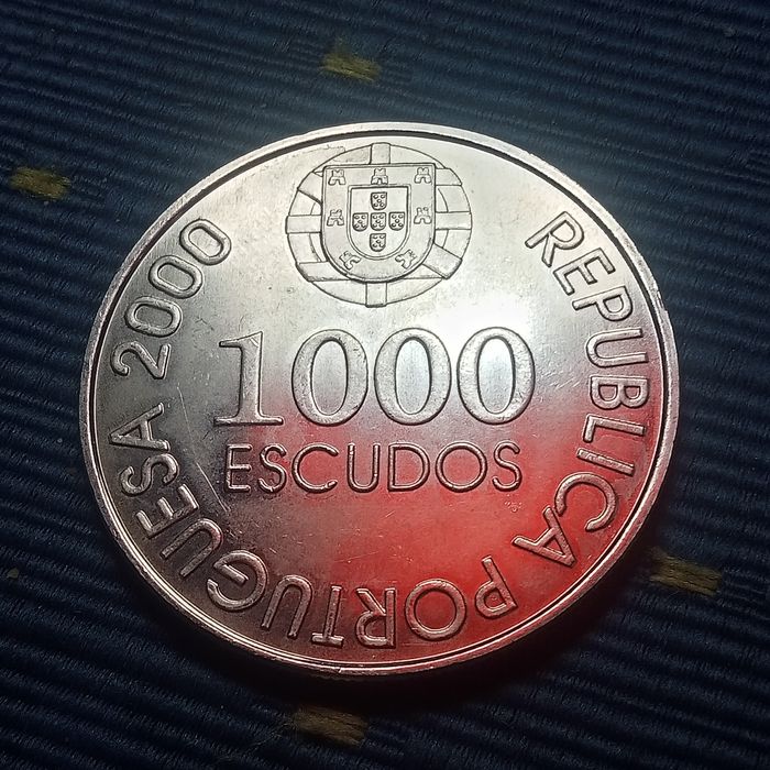 moeda  prata 1000 escudos D joao castro