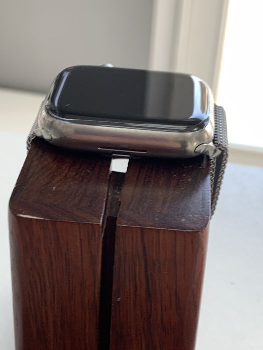 Оригінальні Apple Watch Series 7 45 mm titanium