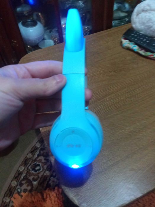 Fones por bluetooth menina