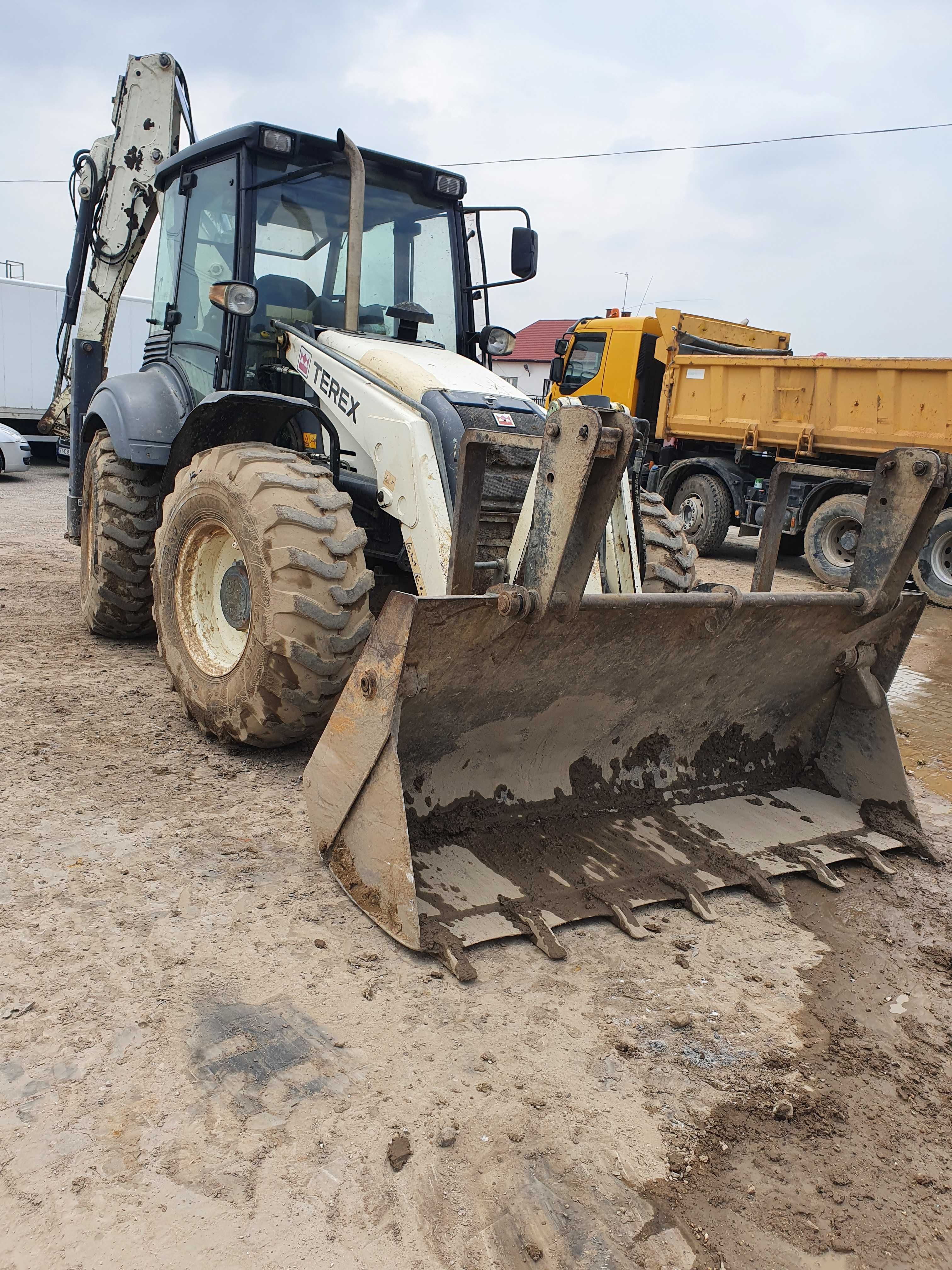 Koparko - ładowarka Terex 980