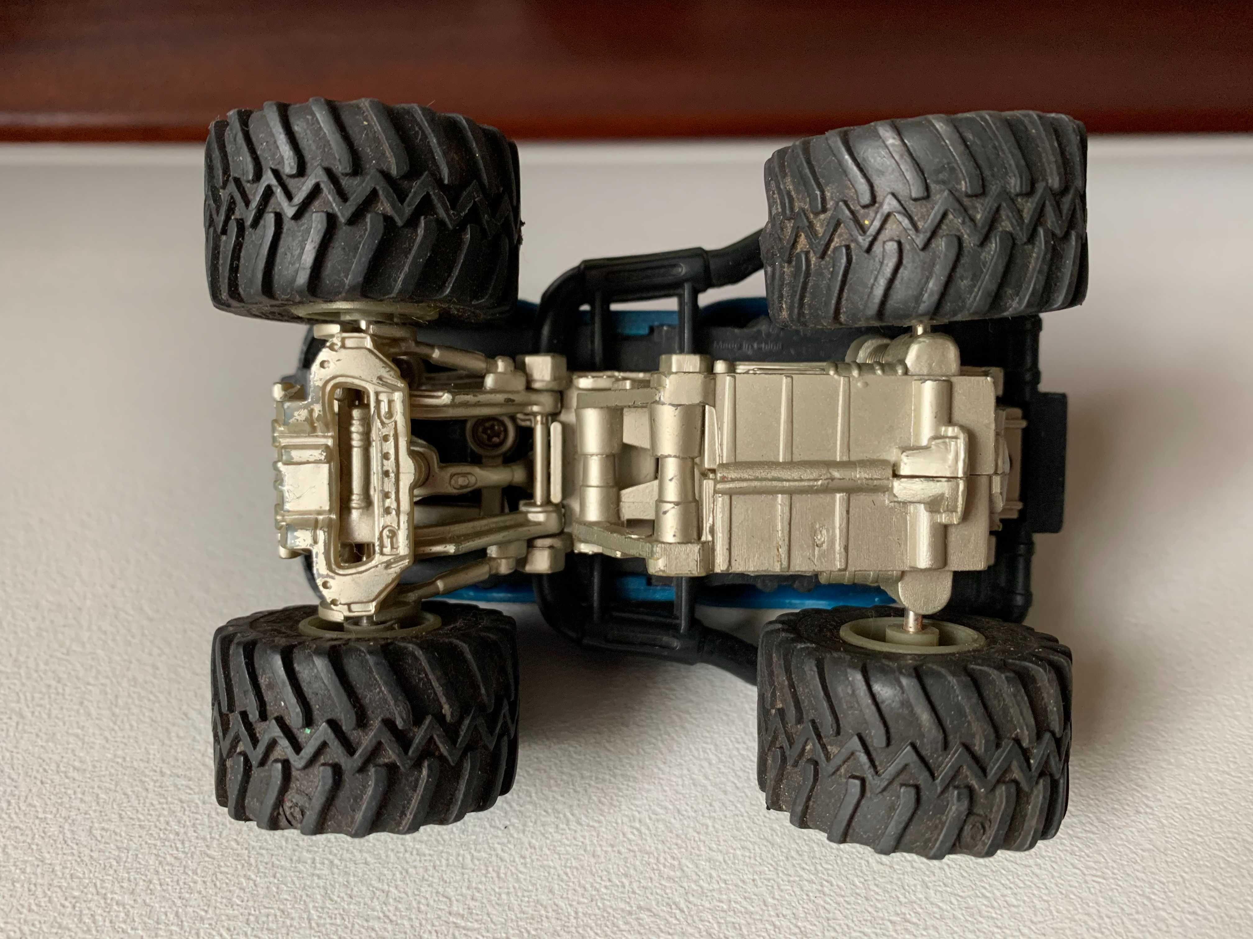 Brinquedo Monster Truck
