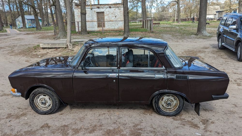 Москвич АЗЛК 2140