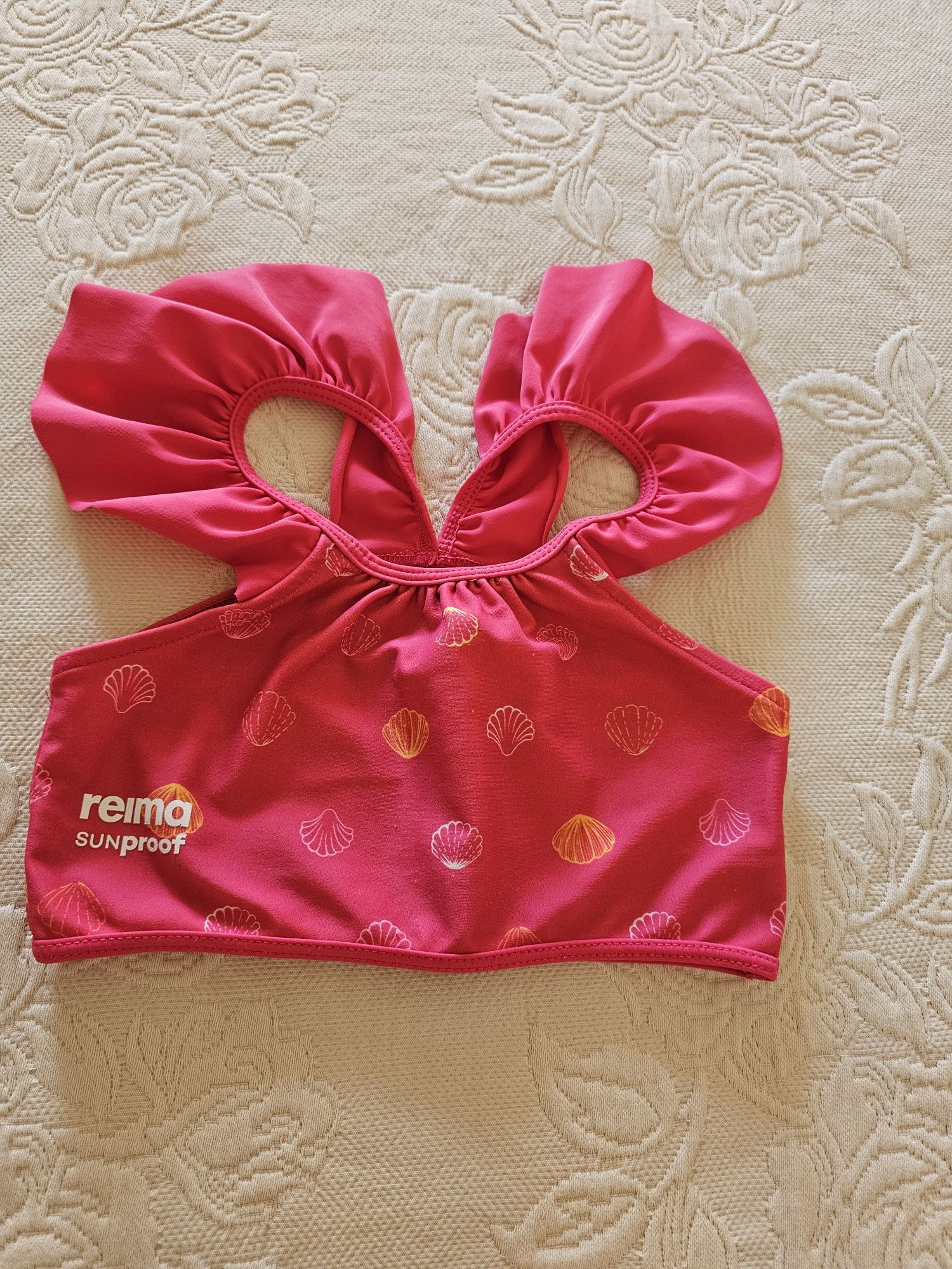 Детский купальник Reima.