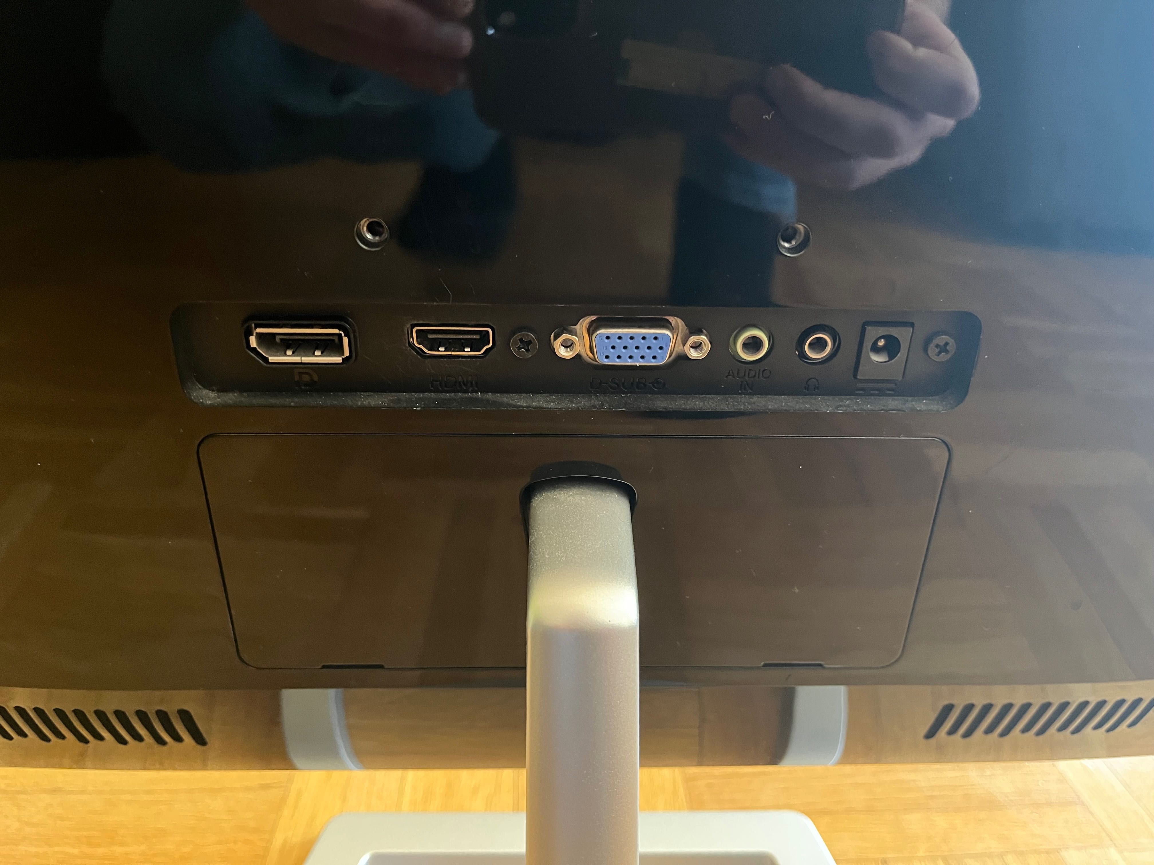 Monitor Philips 246E9Q 24” z kablem HDMI i zasilaczem