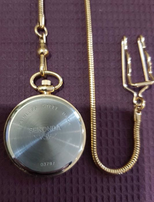 Кишеньковий годинник Seconda,новий,в коробці