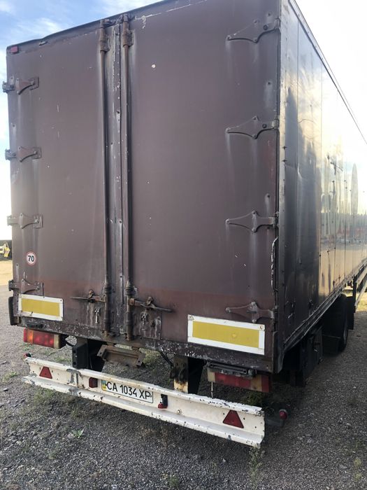 Mersedes 1320 тягач полуприцеп