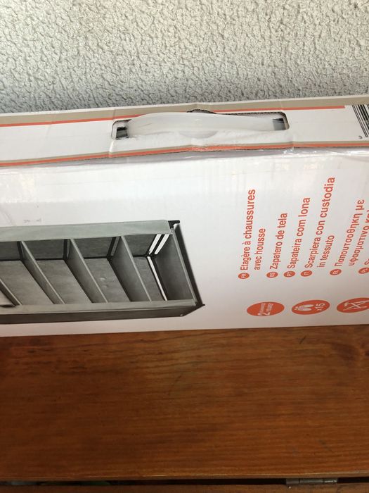 Sapateira de lona cinco prateleiras