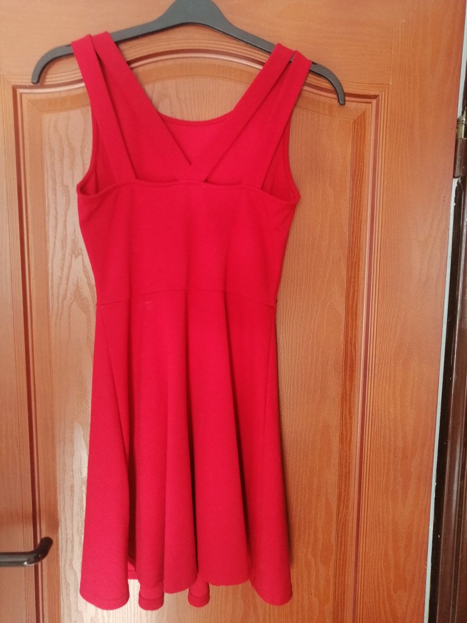 Czerwona sukienka rozmiar S idealna na święta