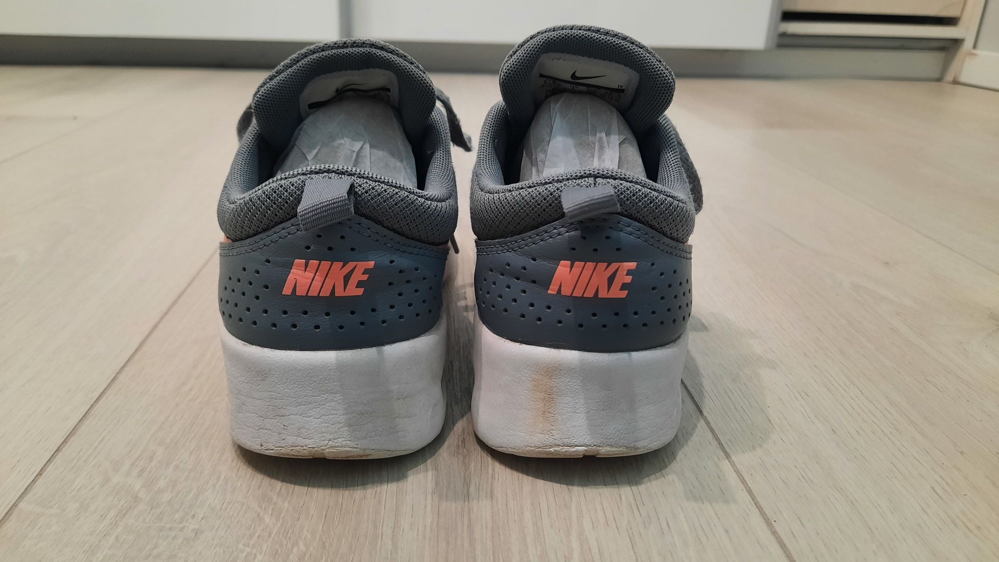 Nike buty sportowe air max roz 33