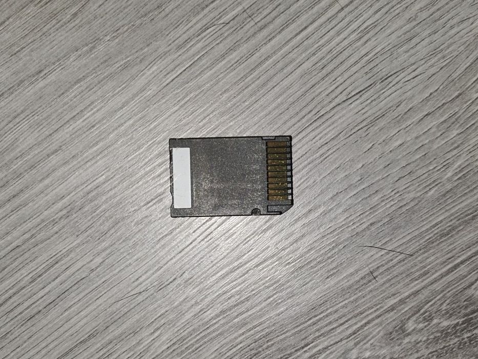 Фотоапарат Sony Cyber-Shot DSC-W230 оптика Carl Zeiss.