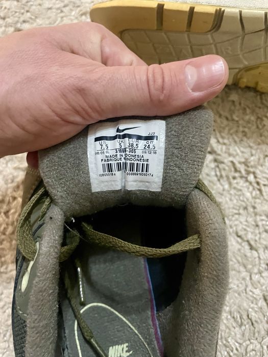 Кросівок Nike Air Max 1 кольору хакі