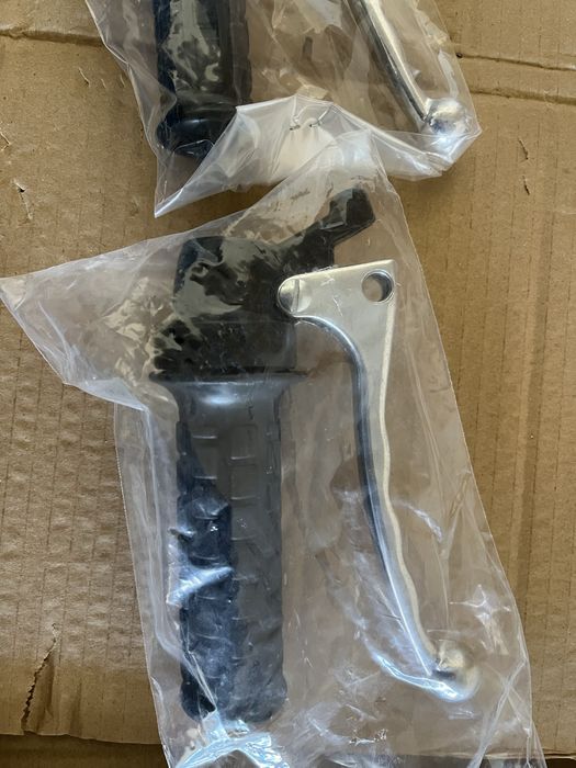 Manetes motorizada tipo v5