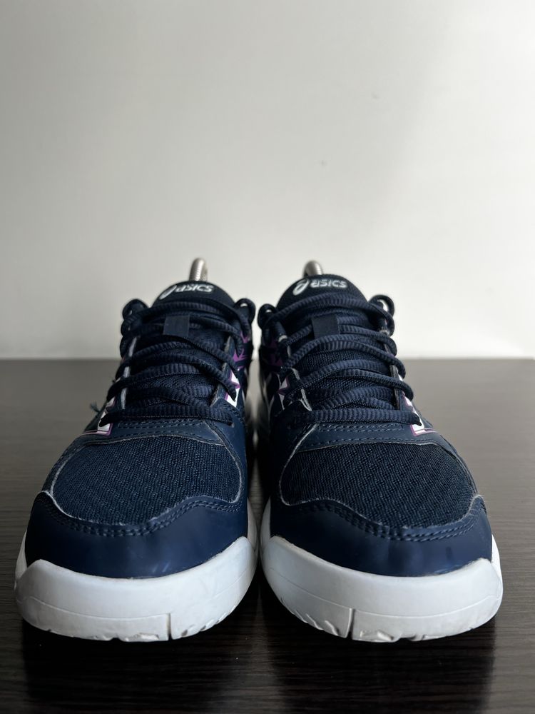 Кросівки ASICS UPCOURT GS 1074A027 Розмір 38 на 24 см