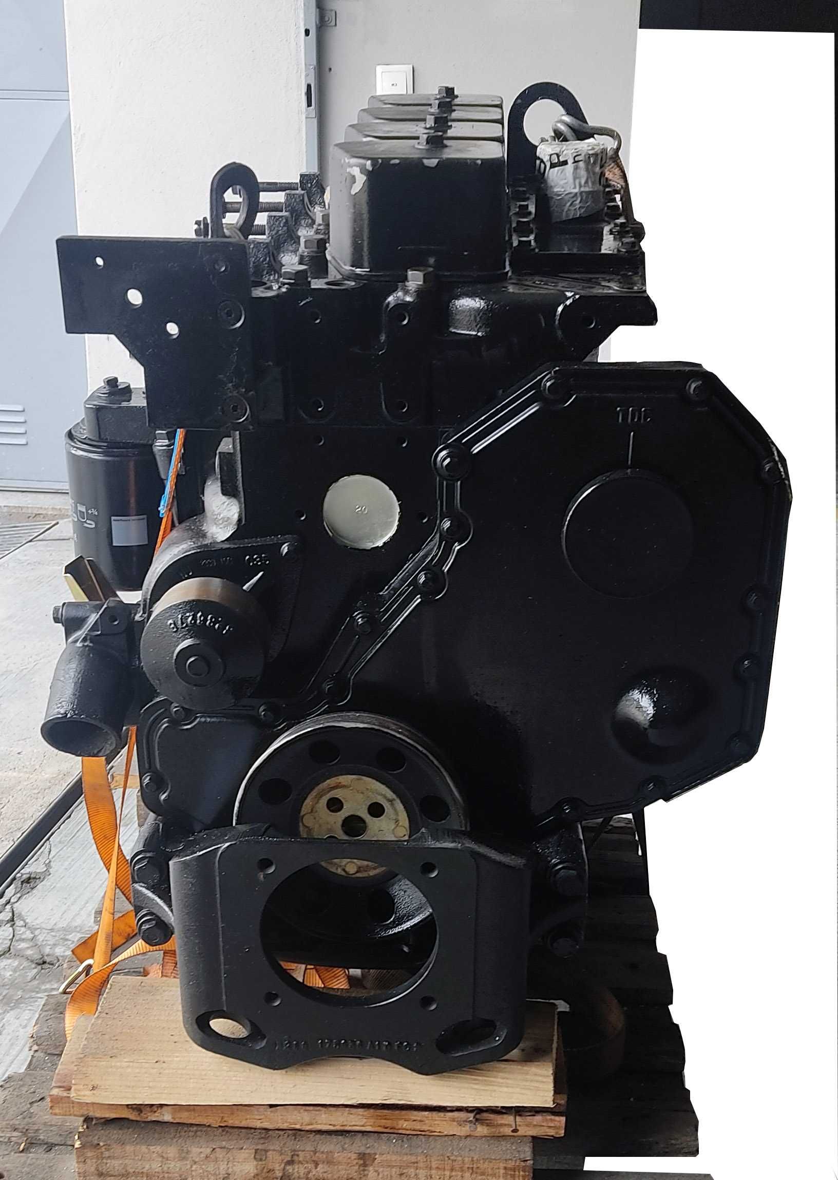 CASE 580 Motor Cummins