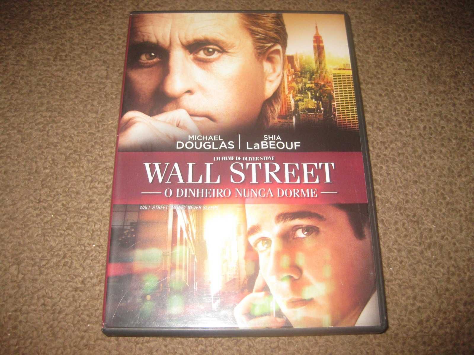 DVD "Wall Street: O Dinheiro Nunca Dorme" com Michael Douglas
