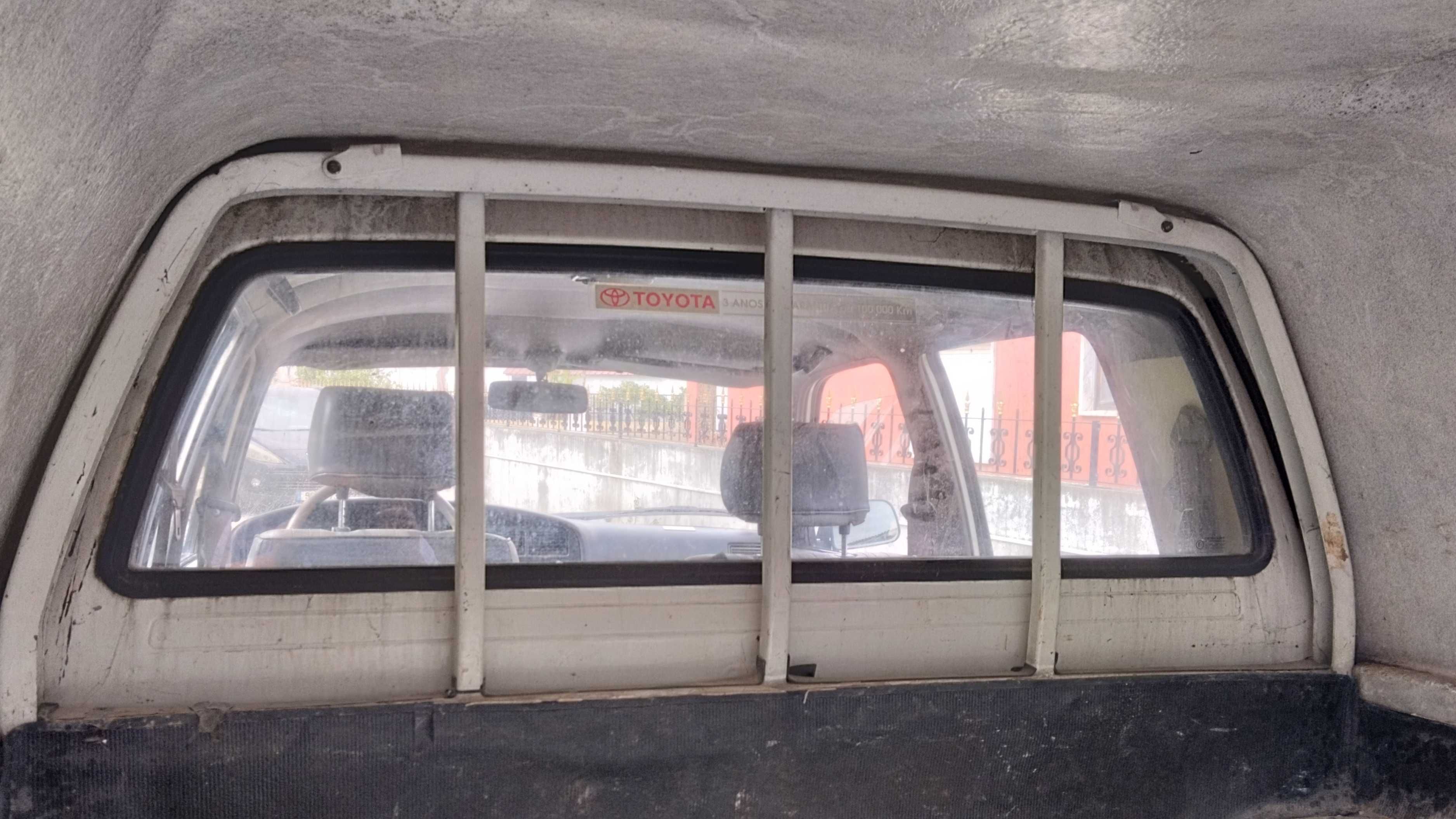 Hard-top original Toyota Hilux