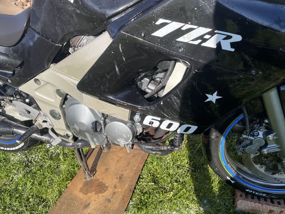 Kawasaki zzr 600 друге покоління