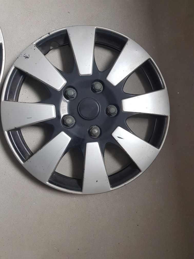 Kołpaki R15 3 sztuki