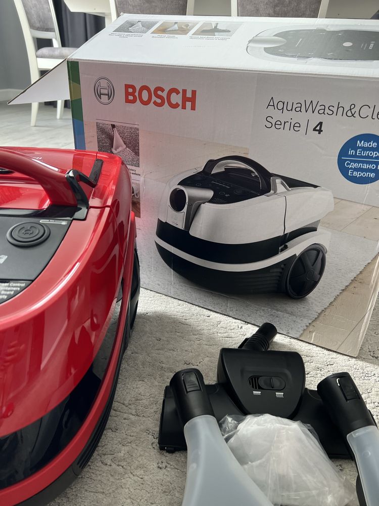 Миючий пилосос Bosch BWD421PET