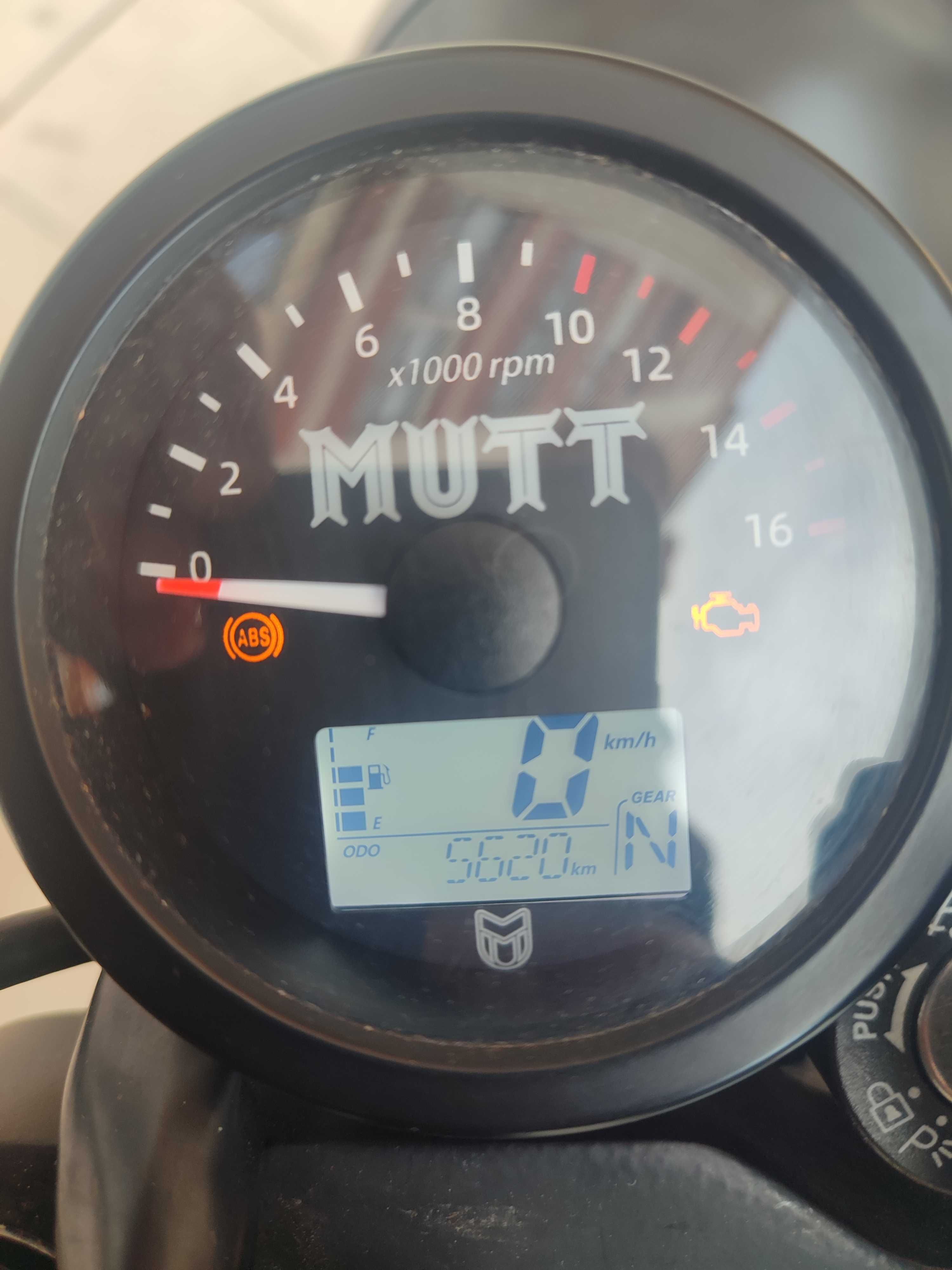 Mutt Fat Sabbath Cafe Racer 250CC