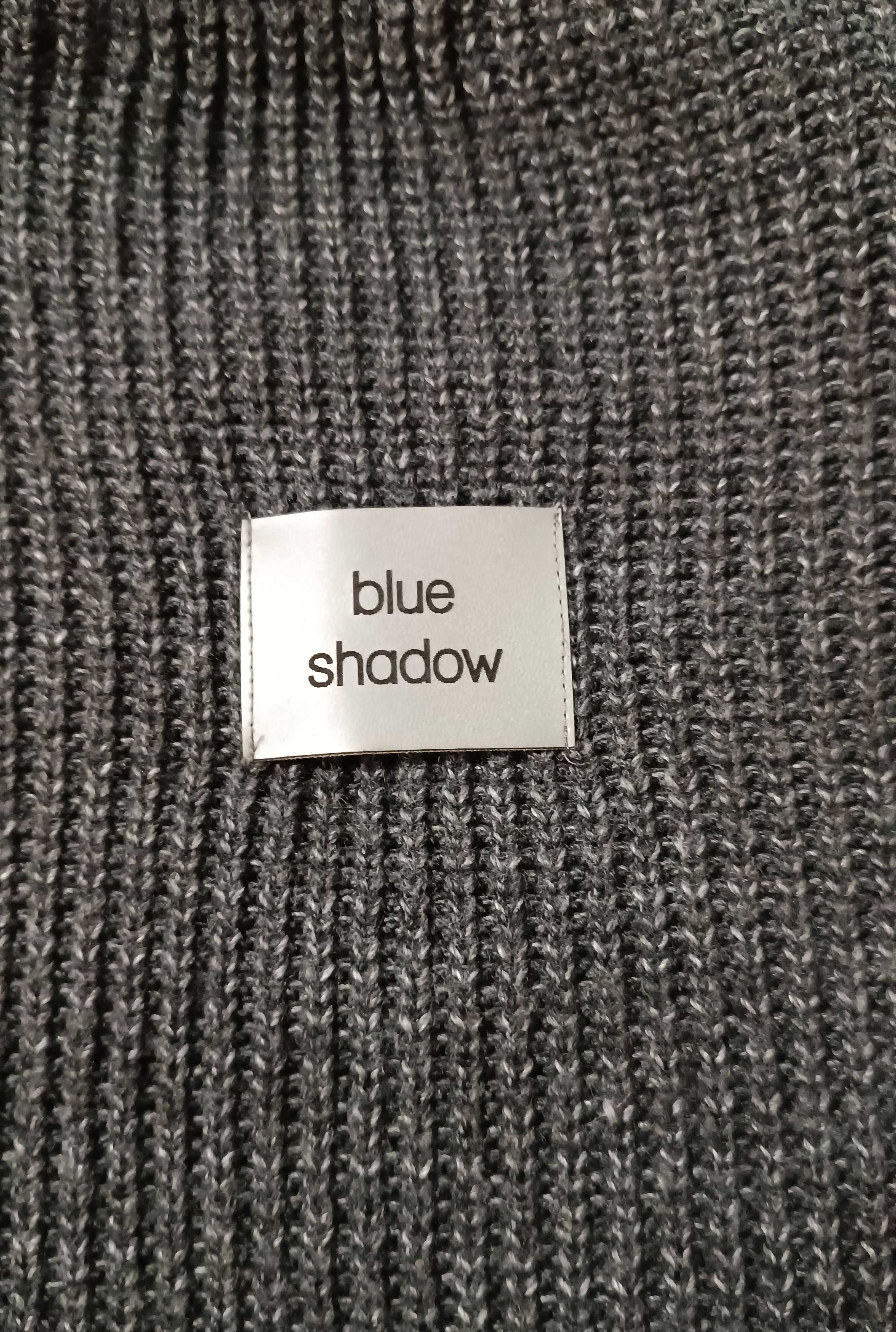 Sukienka swetrowa z falbaną z tiulu 50/52 Blue Shadow