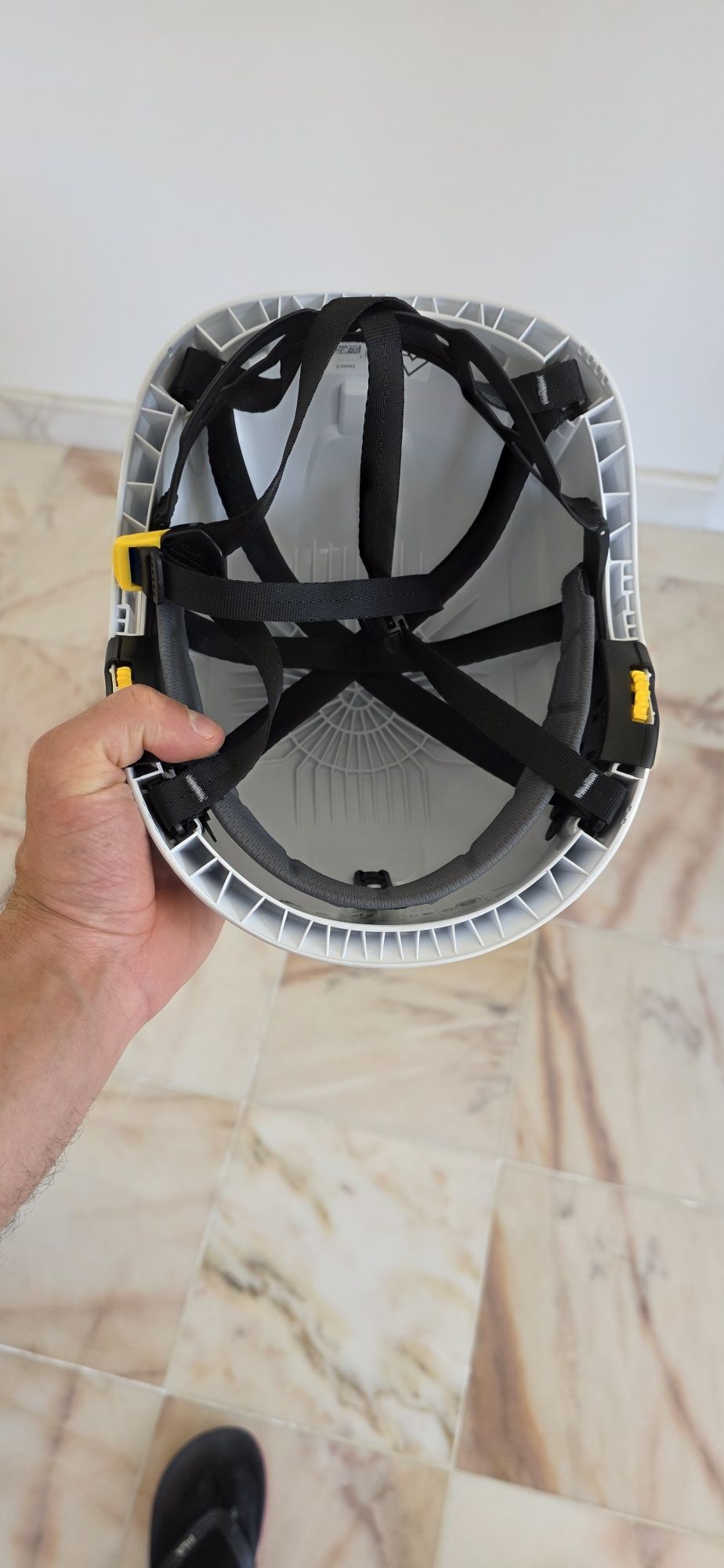 Capacete Petzl Vertex - novo