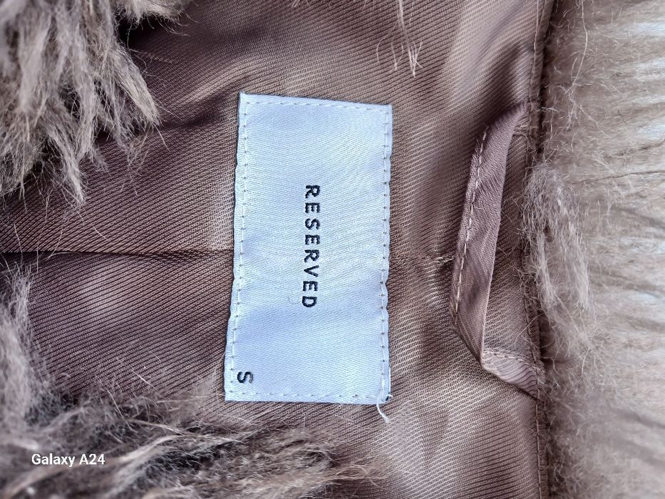 Шубка весняна RESERVED