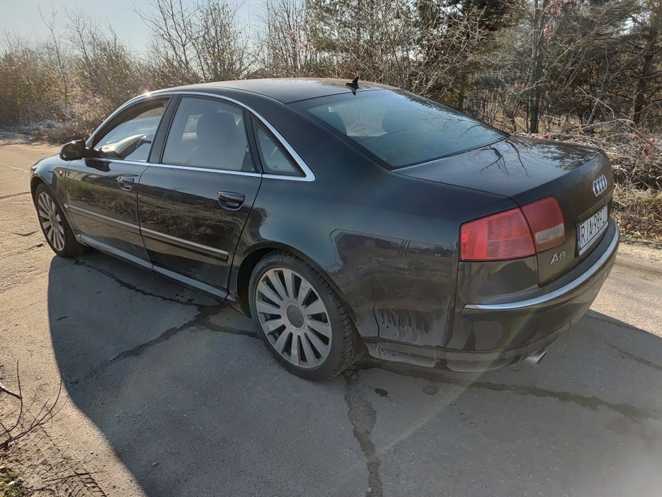 Audi A8 4.2 benzyna