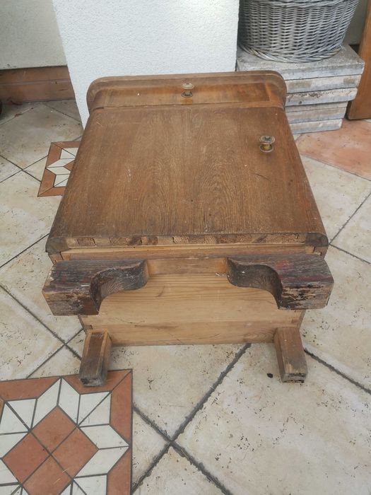 Nocna szafka, dębowa stara do renowacji