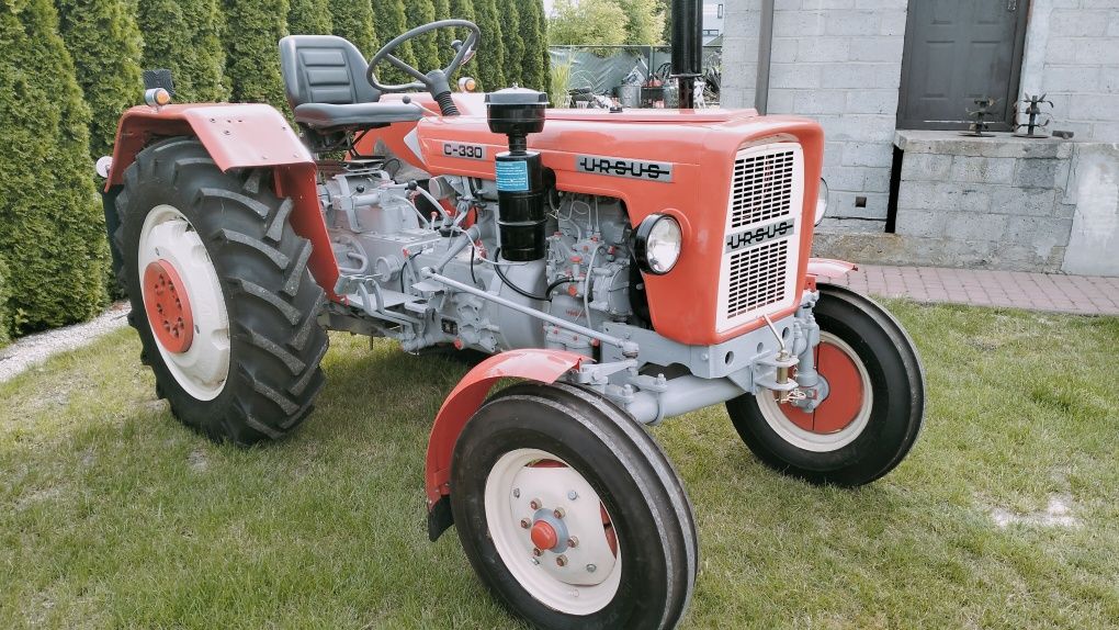Sprzedam ciągnik C330