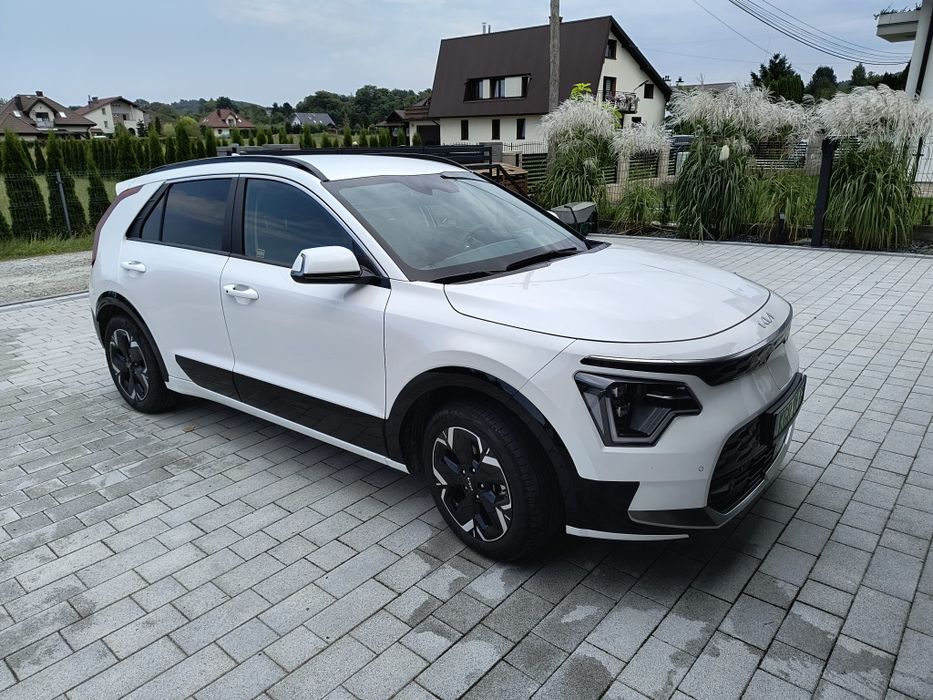 Kia Niro EV L z pompą ciepla. Salon polska FV 23% 1 właściciel