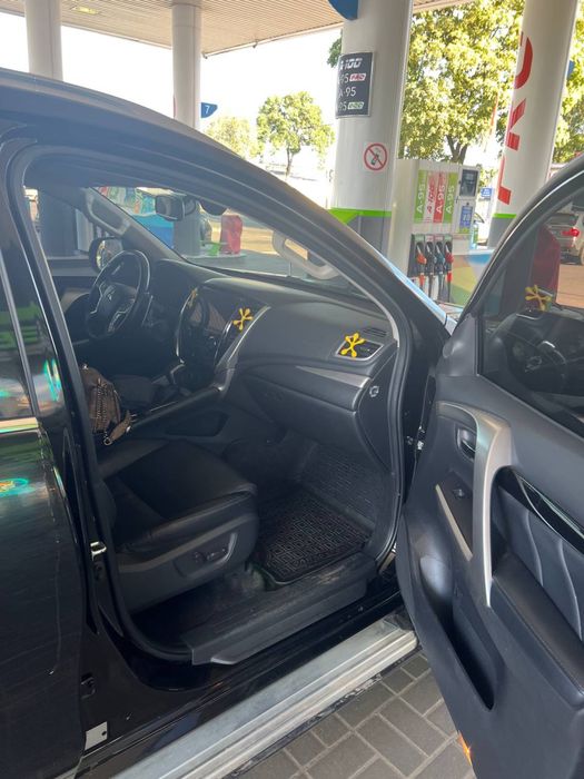 Mitsubishi Pajero Sport 2019