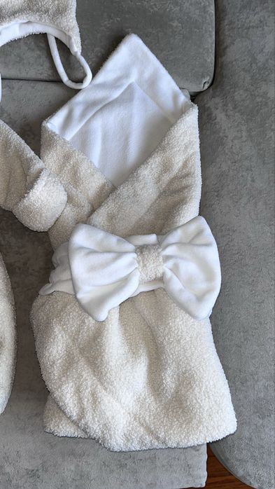 Конверт комбинезон  шапочка на виписку тедди