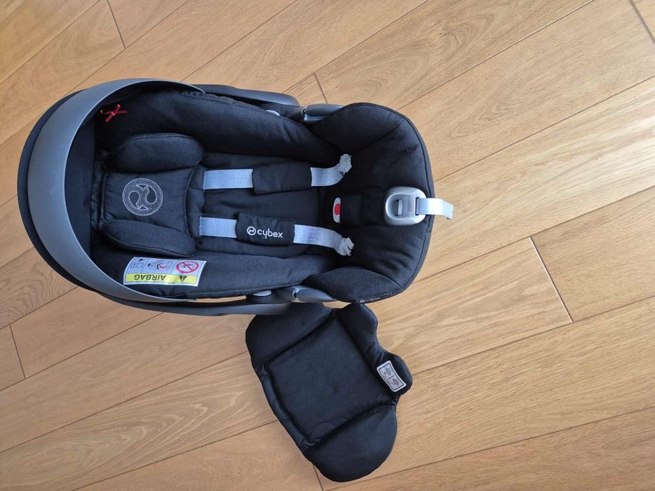 Fotelik Cybex Cloud Z I-Size bez bazy Z Deep Black