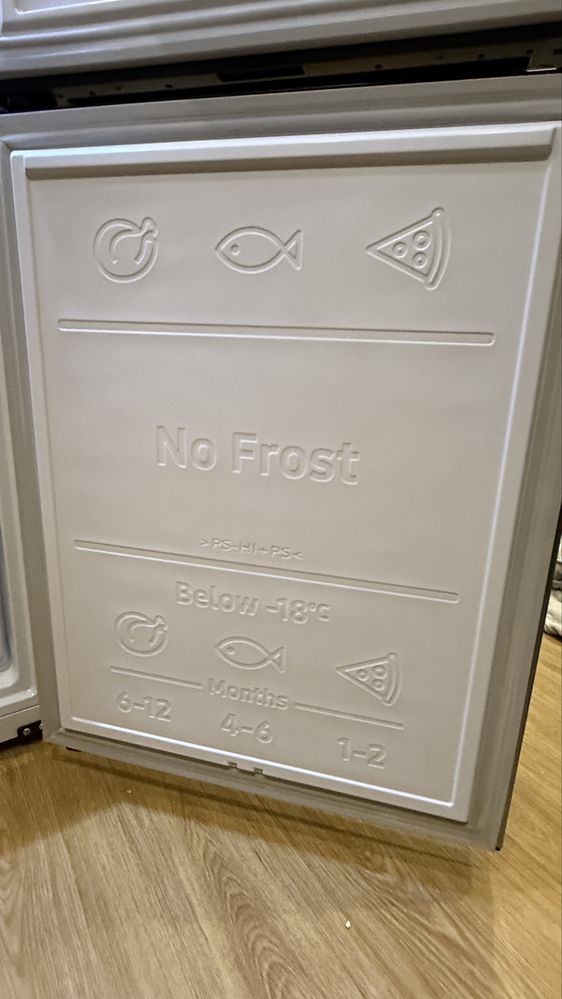 Frigorífico Combinado No Frost SAMSUNG