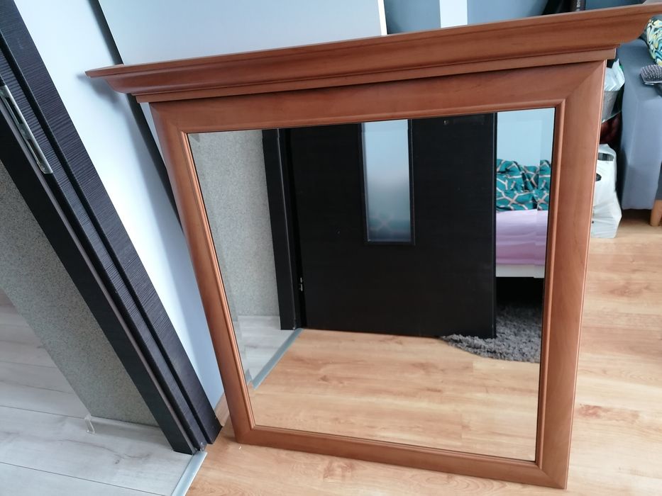Lustro wiszące firmy Black Red White