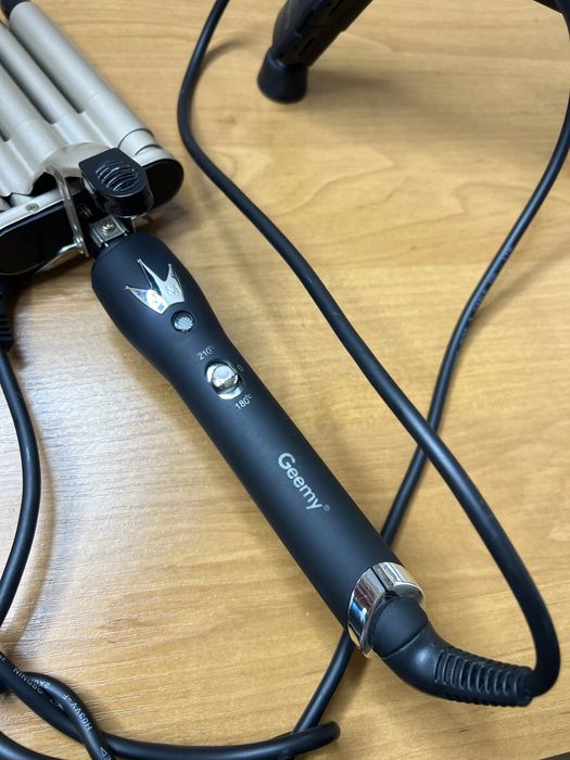 Щипці для волосся