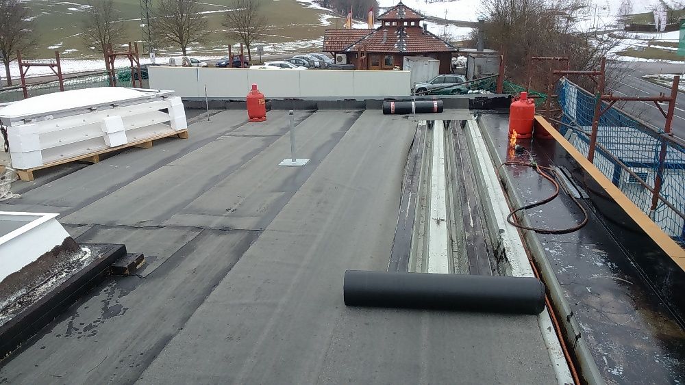 PVC-EPDM,DACHY PAPA termozgrzewalna, Tarasy  wentylowane DachówTPI-TPO