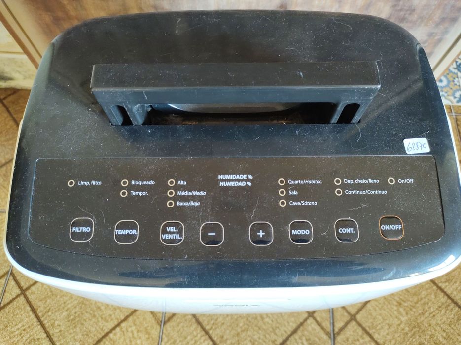 Desumidificador avariado para peças