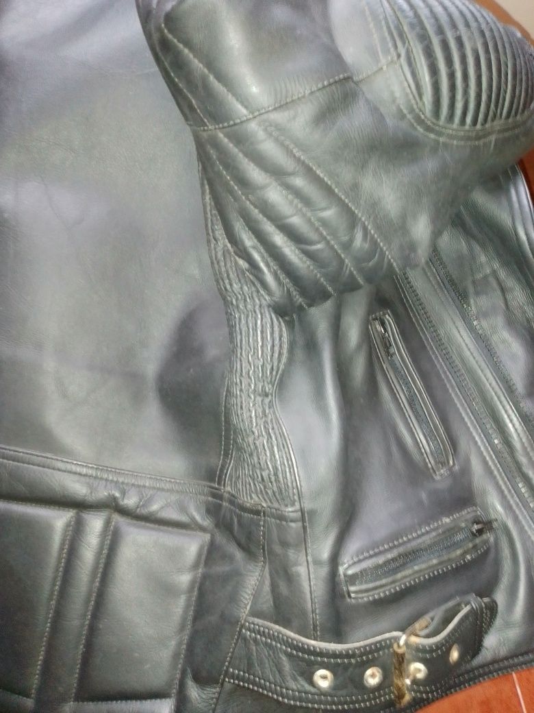 Casaco Motard M/L em pele excelente