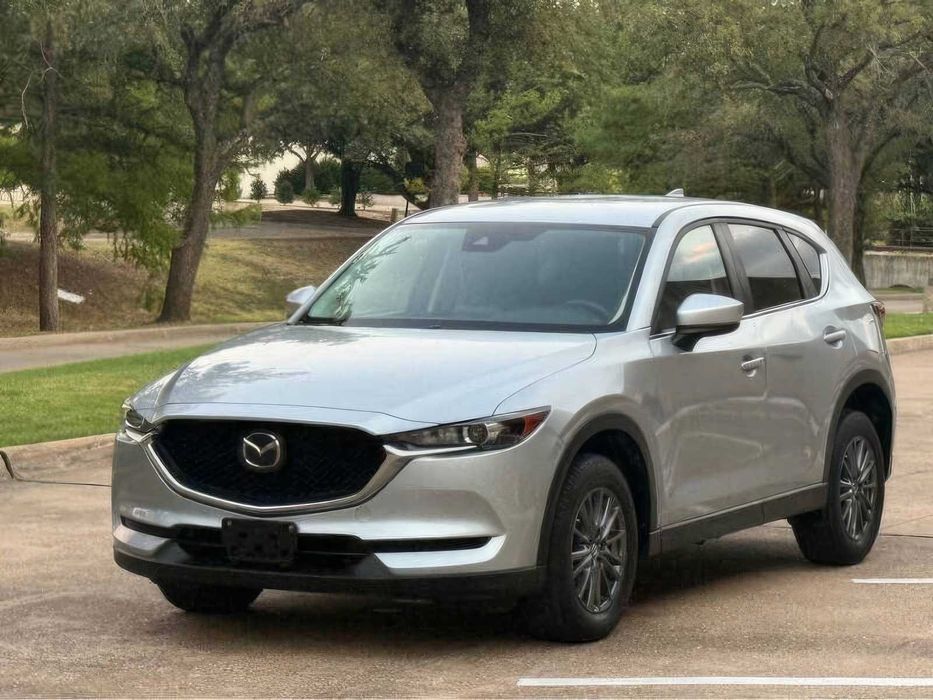Mazda CX-5 Touring      2020